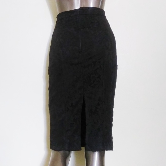 Nikibiki Lace Skirt - Picture 3 of 7